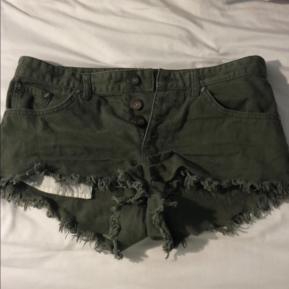 Shorts - Picture 1 of 2